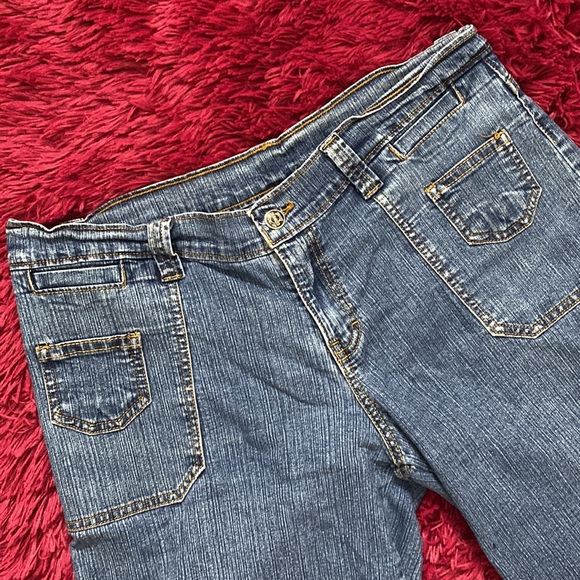 Conga! denim shorts - Picture 2 of 13